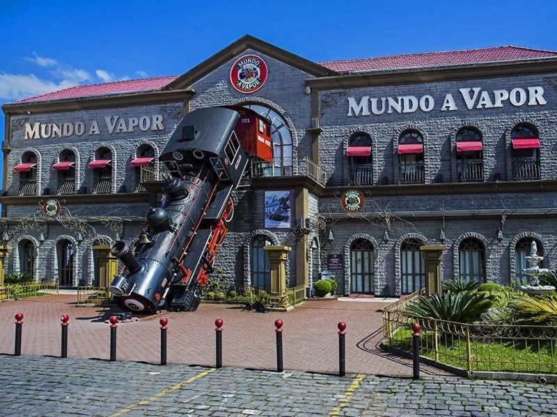 Apartamento Luxuoso No Cond Vista Do Quilombo A 50 Metros Do Hard Rock Cafe Gramado Eksteriør bilde